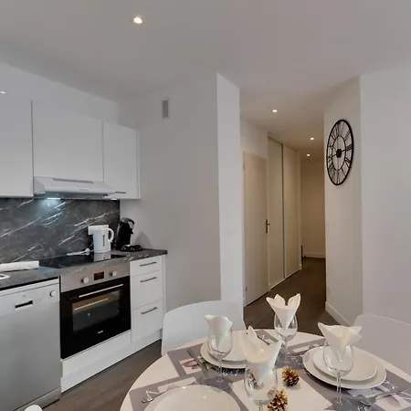 Le Chevene - 2 Or 4 Person With Balcony In Centre Apartament Annecy